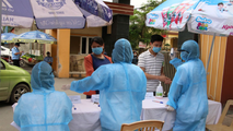 Chốt kiểm soát dịch bệnh Covid-19 được đặc biệt quan tâm tại Bệnh viện Đa khoa tỉnh Hà Nam.