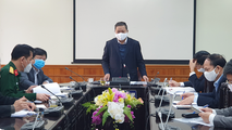 Đồng chí Nguyễn Xuân Đông, Phó Bí thư Tỉnh ủy, Chủ tịch UBND tỉnh phát biểu chỉ đạo tại hội nghị.