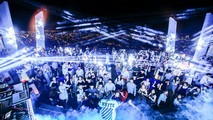 Giới trẻ Đà Nẵng rủ nhau check-in đêm Giáng sinh pha lê lộng lẫy ở SKY36