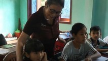 Người thắp sáng ước mơ cho trẻ quê nghèo