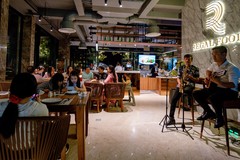 Có gì bên trong Regal Food - Tổ hợp tiện ích mua sắm, ẩm thực, giải trí đẳng cấp thế giới