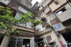 Dự án cải tạo khu tập thể 59 - 63 Huỳnh Thúc Kháng được phê duyệt từ năm 2009 nhưng đến nay vẫn chưa triển khai. (Ảnh: Bùi Thanh)