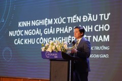 Ông Nguyễn Đồng Trung, Cục phó Cục Ngoại vụ (Bộ Ngoại giao) tại Diễn đàn. (Ảnh: Trần Mừng)