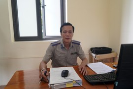 Chấp hành viên Đào Thanh Tuấn.