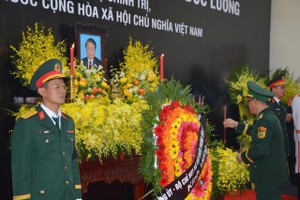 Trang nghiêm Lễ viếng nguyên Chủ tịch nước Trần Đức Lương tại quê nhà Quảng Ngãi
