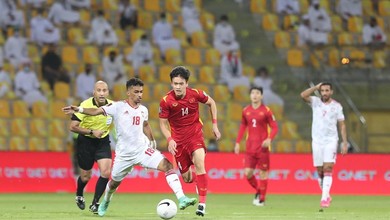 Cả Việt Nam và UAE cùng vào vòng loại thứ 3 World Cup 2022 khu vực châu Á. (Ảnh: Hoàng Linh/TTXVN)