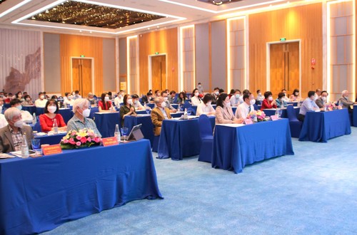 Chung tay bảo vệ môi trường vì một Việt Nam xanh, phát triển bền vững
