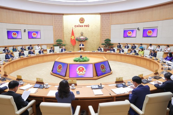 Thủ tướng Phạm Minh Chính chủ trì Phiên họp Chính phủ thường kỳ tháng 5/2025
