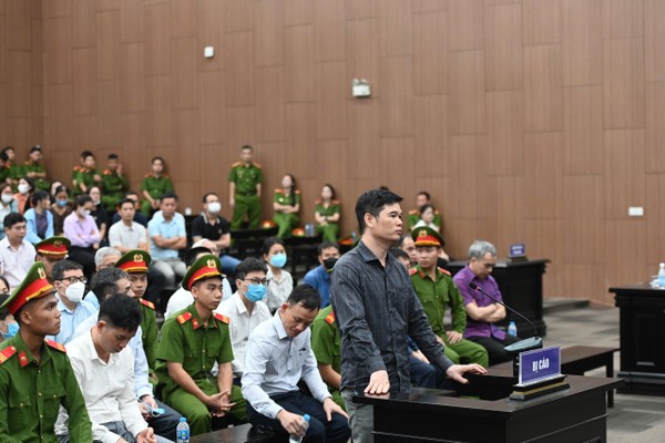 Các bị cáo tại tòa.