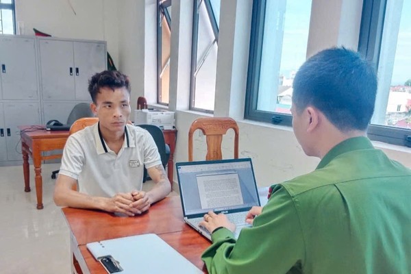 Đối tượng Hồ Văn Càn tại cơ quan Công an.