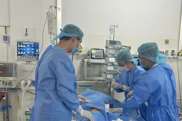 Cứu sống bệnh nhân uống thuốc hạ huyết áp quá liều