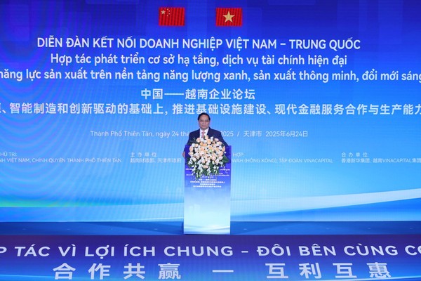 Thủ tướng Phạm Minh Chính phát biểu tại Diễn đàn Kết nối doanh nghiệp Việt Nam – Trung Quốc.