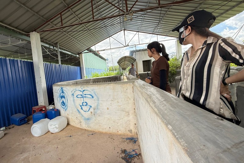 Sau khi vướng vào vụ kiện, trại heo đã phải ngừng hoạt động từ nhiều tháng nay. (Ảnh trong bài: Bùi Yên)