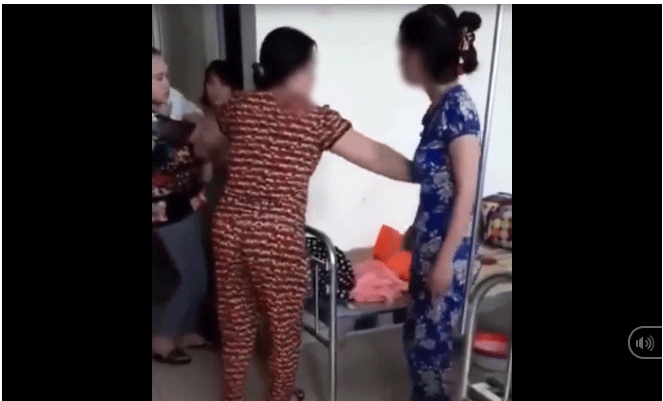 Xôn xao cảnh hai bà thông gia 'hỗn chiến' tại bệnh viện 