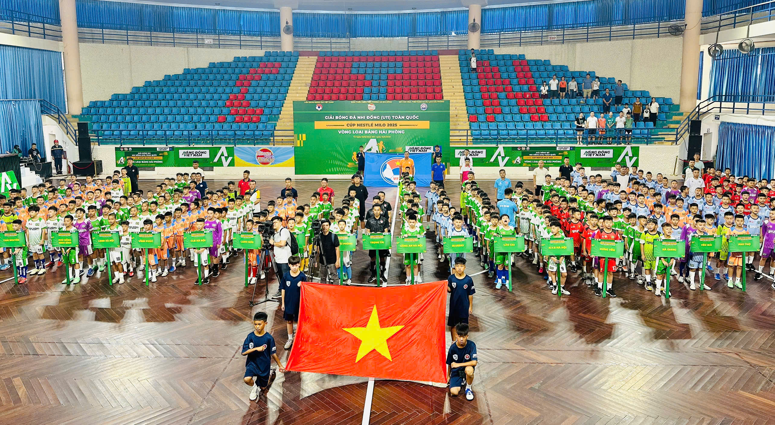 Khai mạc vòng loại Giải Bóng đá Nhi đồng toàn quốc U11