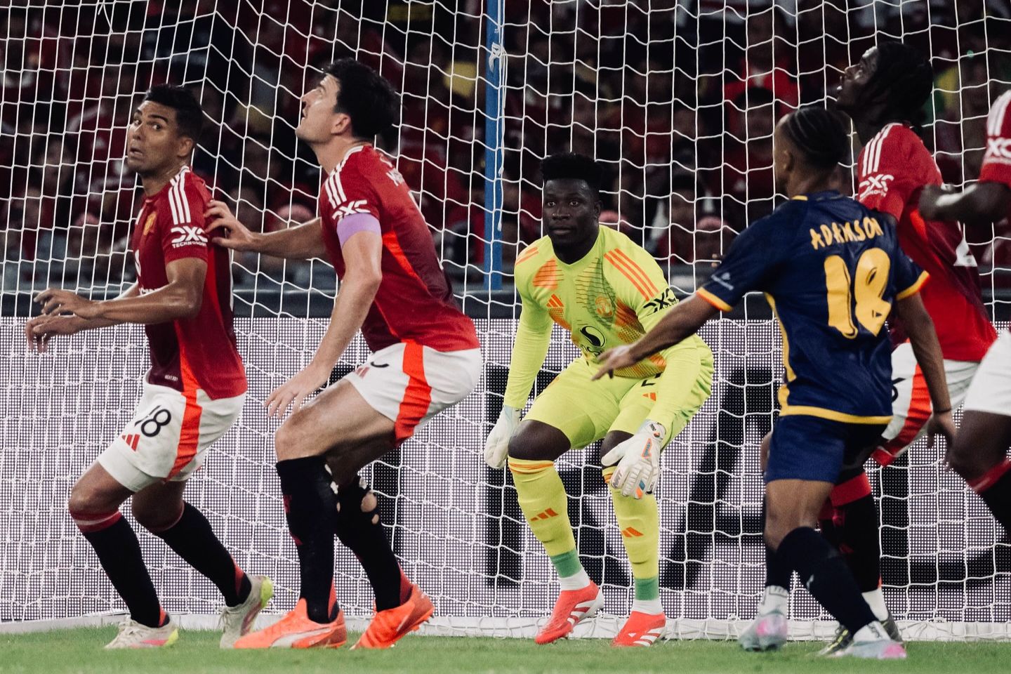 ASEAN All Stars thắng MU 1-0