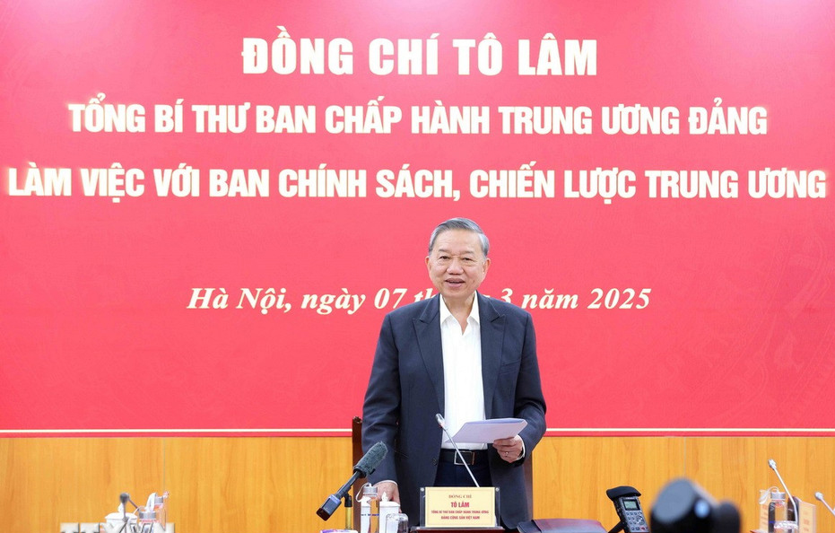 ĐỘNG LỰC MỚI CHO PHÁT TRIỂN KINH TẾ