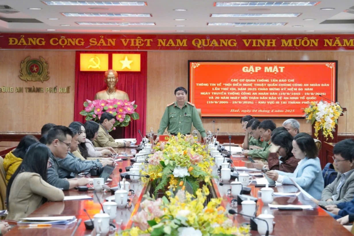 Hội diễn nghệ thuật quần chúng CAND khu vực 3 thu hút hơn 1.100 cán bộ, chiến sĩ và diễn viên tham gia