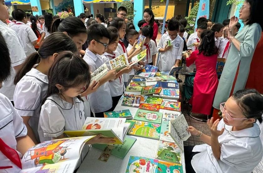 Khó khăn khi đưa tiết đọc sách vào thời khóa biểu chính khóa