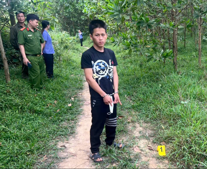 Khởi tố thanh niên 19 tuổi hiếp dâm người phụ nữ thu mua phế liệu