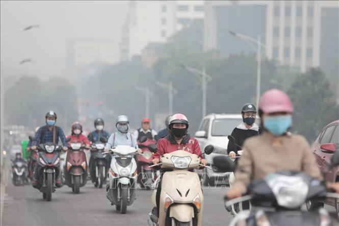 Ô nhiễm không khí kéo dài đe dọa sức khỏe người dân