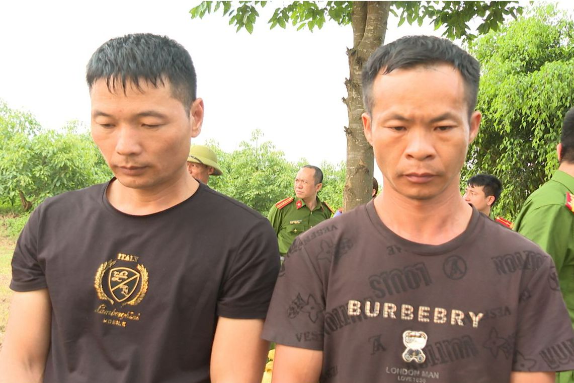 2 đối tượng người Trung Quốc xâm hại mộ vua tìm cổ vật bị bắt khi đang bỏ trốn