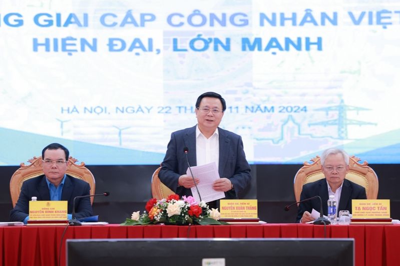 Giai cấp công nhân hiện đại, lớn mạnh bước vào kỷ nguyên mới