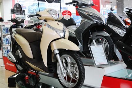 Đề xuất bỏ quy định mức thu lệ phí trước bạ 5% với xe máy đăng ký tại các thành phố