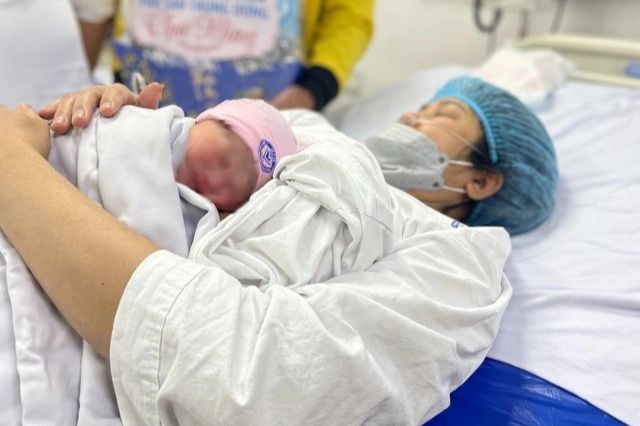 Từ 1/7, đóng BHXH tự nguyện sẽ được hưởng trợ cấp thai sản