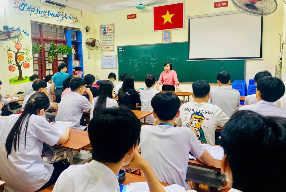 Gần 11.000 thí sinh Lào Cai làm thủ tục dự thi vào lớp 10