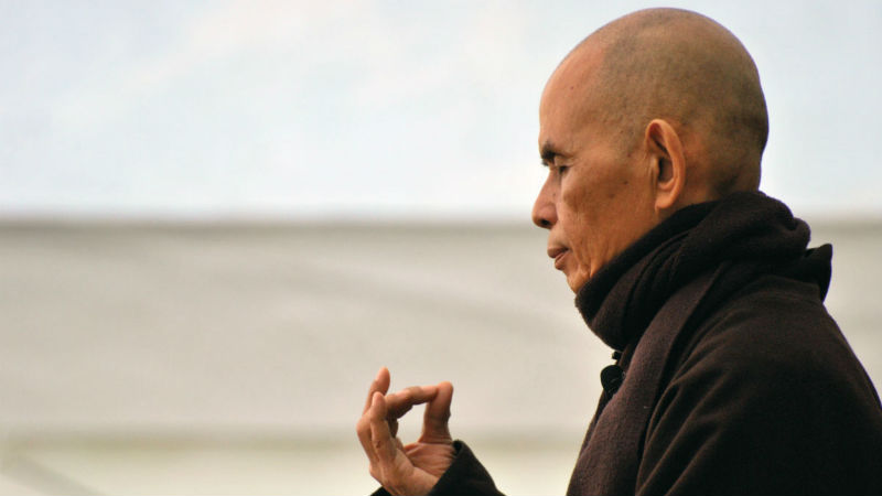 Thiền sư Thích Nhất Hạnh và… quyền năng đích thực