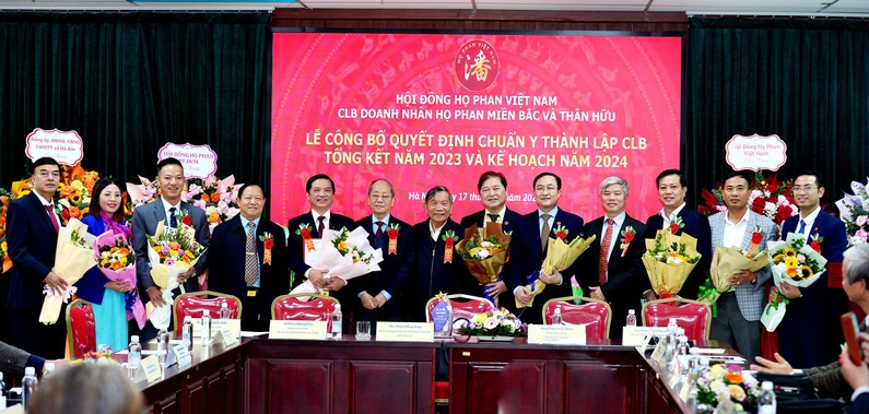 Lễ Công bố Quyết định Chuẩn y thành lập Câu lạc bộ Doanh nhân Họ Phan Miền Bắc và Thân hữu