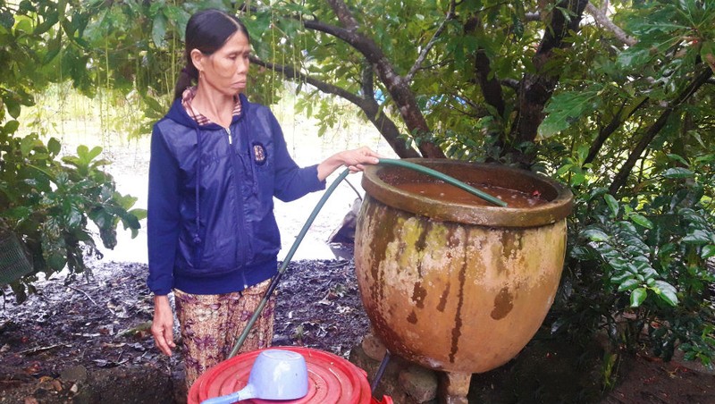 Hàng ngàn hộ dân ở vùng đất nhiễm phèn đang khát thèm nước sạch