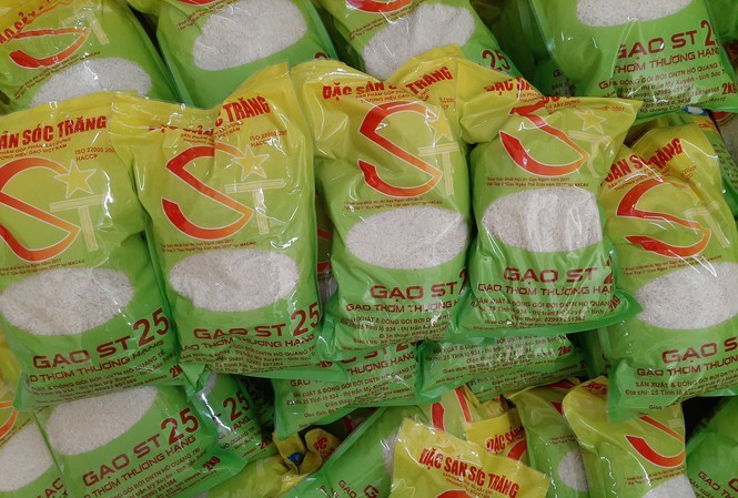 'Sốt' gạo Việt ngon nhất thế giới, coi chừng mua hàng giả
