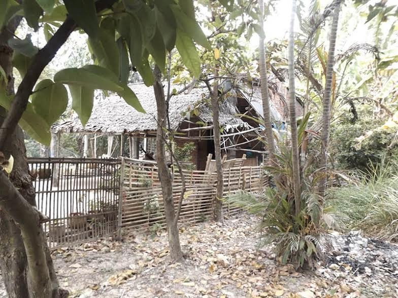 bé gái bị cha và ông nội xâm hại, xâm hại trẻ em, dâm ô, xâm hại tình dục, ấu dâm bé gái bị cha và ông nội xâm hại, xâm hại trẻ em, dâm ô, xâm hại tình dục, ấu dâm