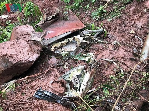 bộ quốc phòng chỉ đạo điều tra nguyên nhân máy bay quân sự rơi ở nghệ an hình 1 bo quoc phong chi dao dieu tra nguyen nhan may bay quan su roi o nghe an hinh 1