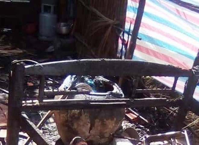 Vo tuoi xang dot chet chong luc rang sang hinh anh 1