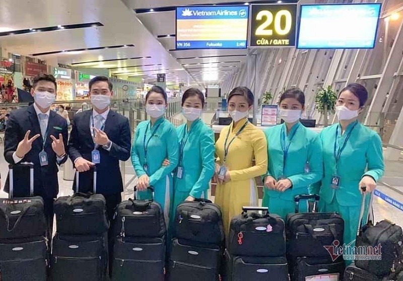 Nữ tiếp viên dương tính nCoV sau 8 ngày âm tính: 'Mỗi lần ho ruột gan như bị lôi ra ngoài'