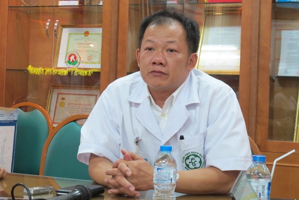 ‘Đồng nghiệp của tôi ở Bạch Mai chưa một ai chùn bước' ‘Đồng nghiệp của tôi ở Bạch Mai chưa một ai chùn bước'