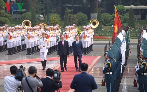 chủ tịch nước chủ trì lễ đón tổng thống hàn quốc moon jae in hình 2 chu tich nuoc chu tri le don tong thong han quoc moon jae in hinh 2