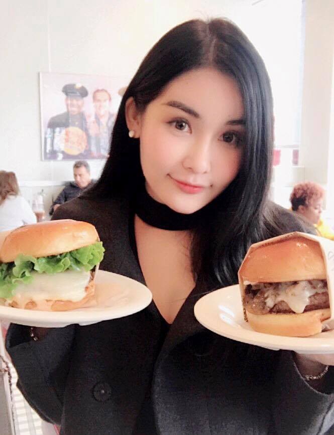 Hoa hậu Đại dương Ngân Anh mặc gợi cảm hút mắt mặt vẫn "bất biến" hình ảnh 9 hoa hau dai duong ngan anh mac goi cam hut mat mat van "bat bien" hinh anh 9
