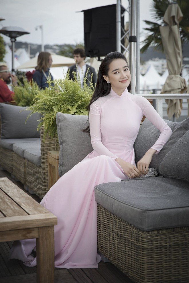 Chia tay Trường Giang, Nhã Phương thú nhận “trang sức tiền tỷ đều đi mượn” hình ảnh 1 chia tay truong giang, nha phuong thu nhan “trang suc tien ty deu di muon” hinh anh 1