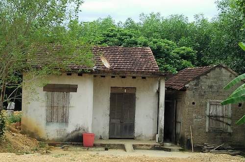 Ngôi nhà lúc xảy ra án mạng.