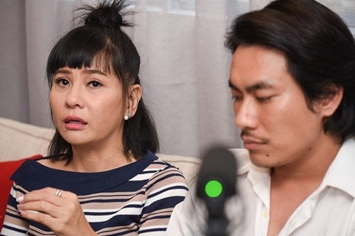 Kiều Minh Tuấn và Cát Phượng từng họp mặt báo giới chia sẻ về ồn ào tình cảm với An Nguy hồi giữa tháng 10.