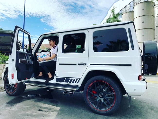 3 đại gia vừa "sát gái" nhất showbiz vừa có thú chơi siêu xe không ai bằng hình ảnh 5 3 dai gia vua "sat gai" nhat showbiz vua co thu choi sieu xe khong ai bang hinh anh 5