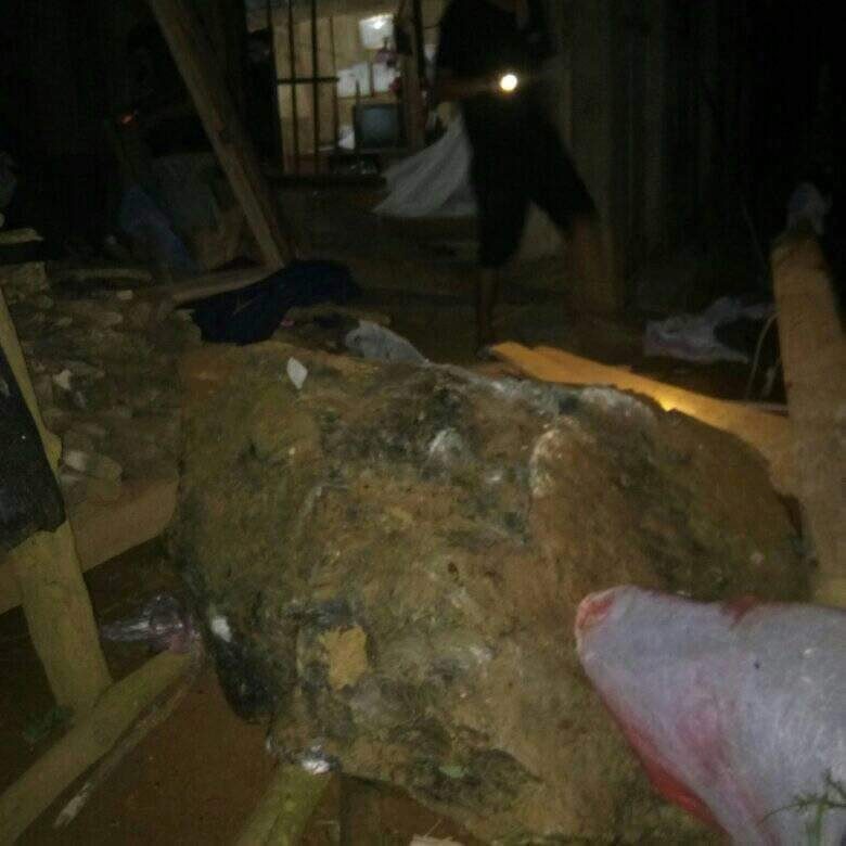 Hòa Bình: Đá lăn vào nhà lúc nửa đêm khiến một cháu bé tử vong hình ảnh 2 hoa binh: da lan vao nha luc nua dem khien mot chau be tu vong hinh anh 2