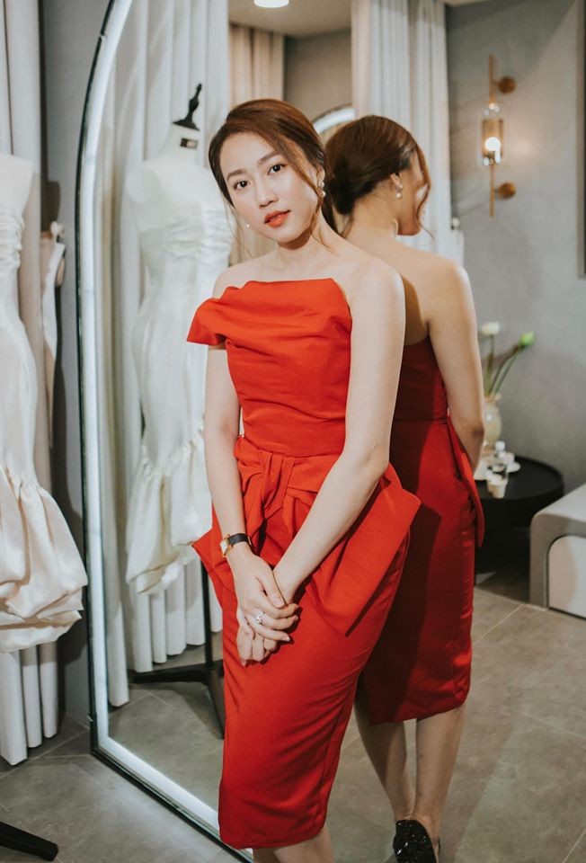 Nhan sắc Hồng Loan đang tìm hiểu Tiến Linh: Xinh đẹp hút ánh nhìn, hiếm khi mặc bikini hình ảnh 3 nhan sac hong loan dang tim hieu tien linh: xinh dep hut anh nhin, hiem khi mac bikini hinh anh 3