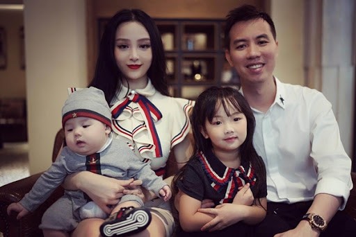 Huyền Baby gọi chồng là Chí Phèo nhưng lại khiến chị em ghen tị hình ảnh 3 huyen baby goi chong la chi pheo nhung lai khien chi em ghen ti hinh anh 3