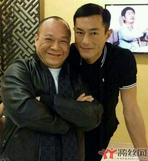 Hé lộ mối quan hệ bất ngờ giữa sao Hoa ngữ và các "ông trùm xã hội đen" hình ảnh 4 he lo moi quan he bat ngo giua sao hoa ngu va cac "ong trum xa hoi den" hinh anh 4