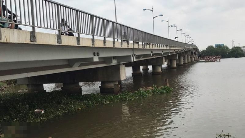 Phát hiện thi thể nữ giới nổi trên sông Sài Gòn
